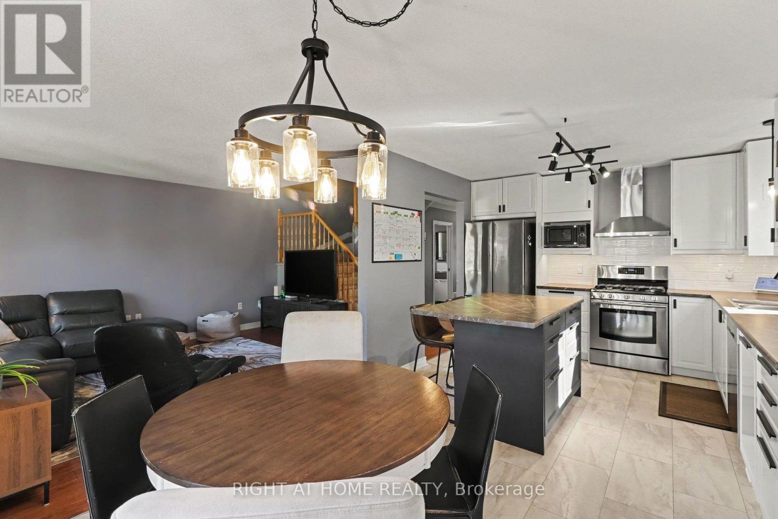 165 Dorina Sarazin Crescent — photo 11