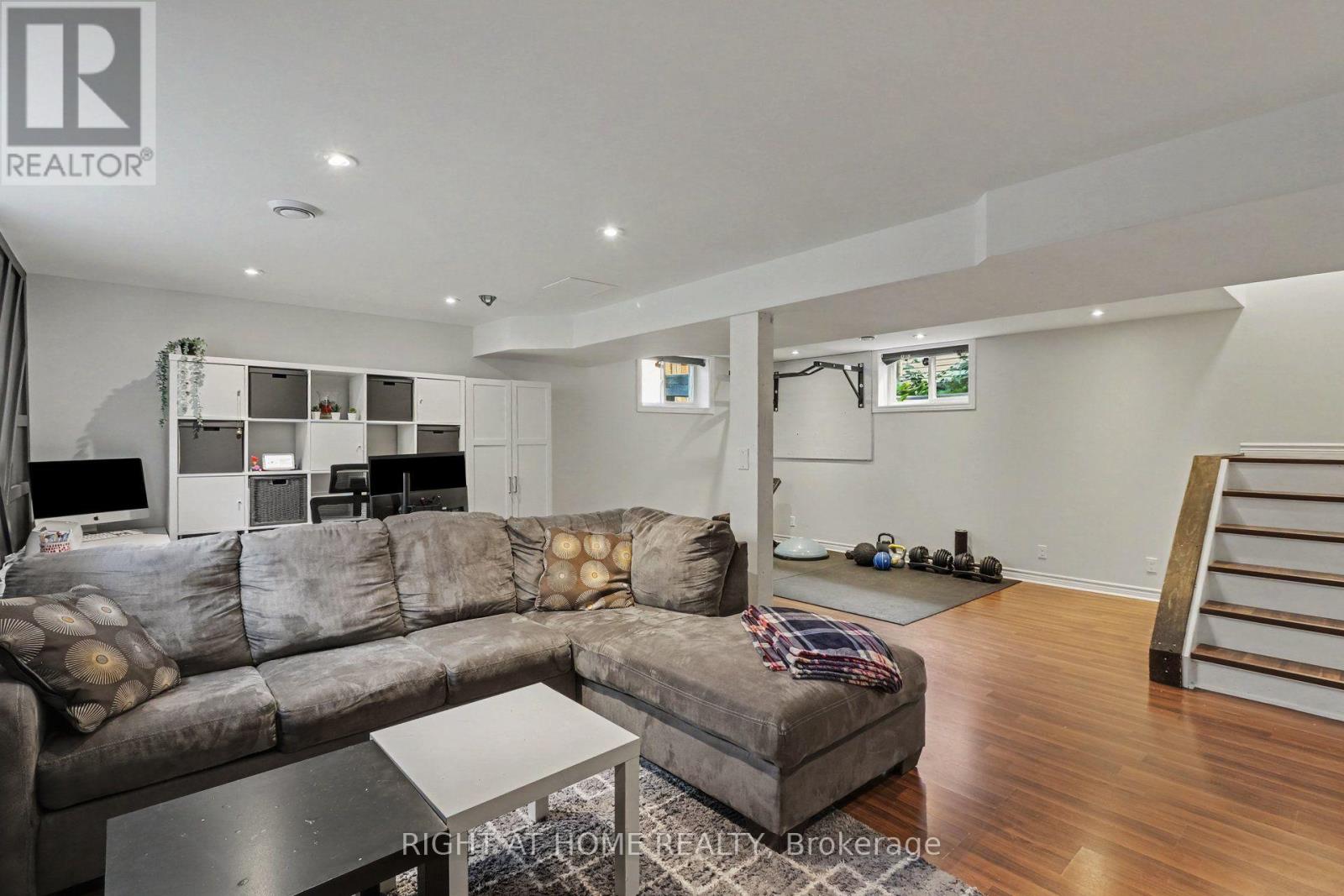 165 Dorina Sarazin Crescent — photo 23