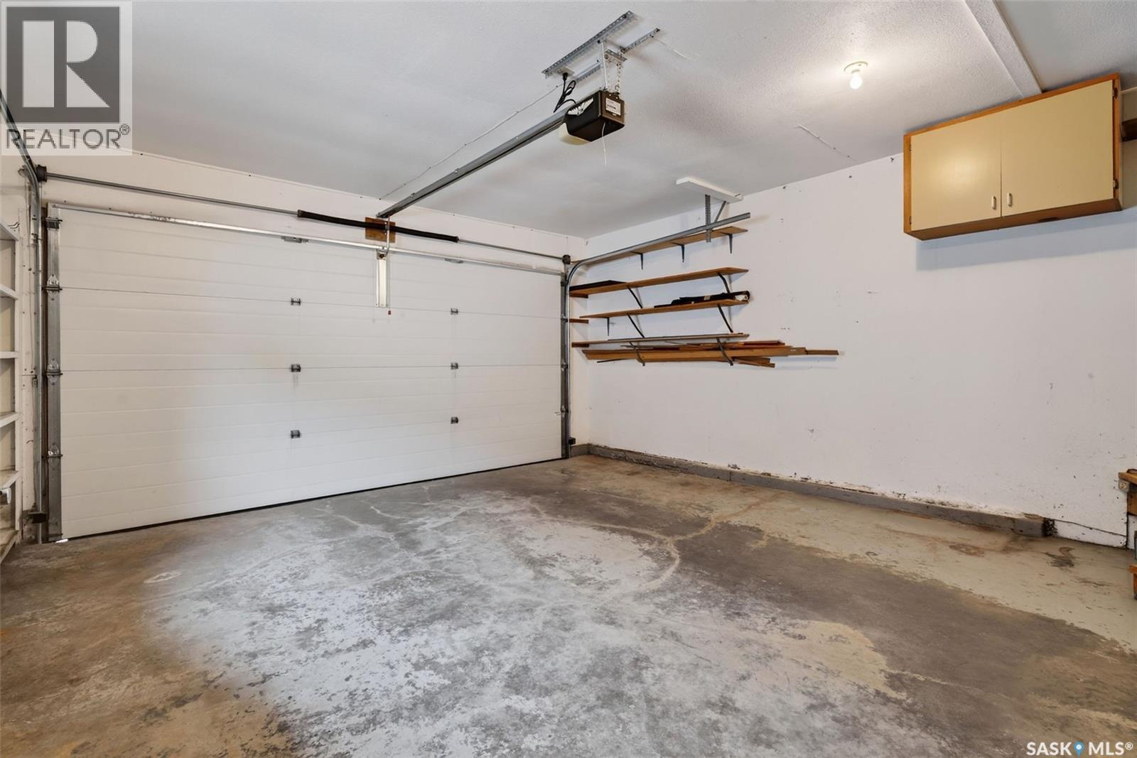 718 Golburn CRESCENT - 46