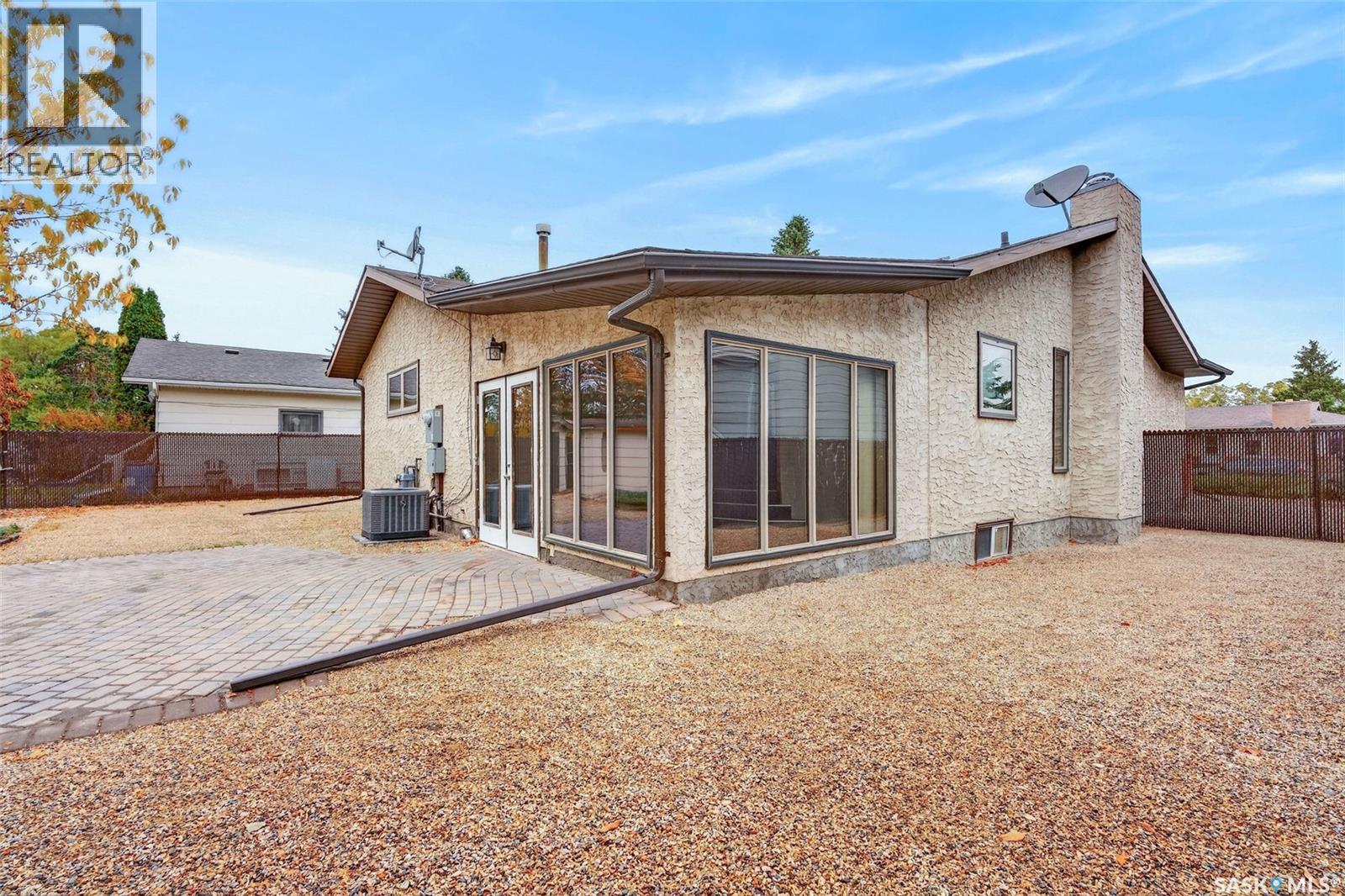 718 Golburn CRESCENT - 47
