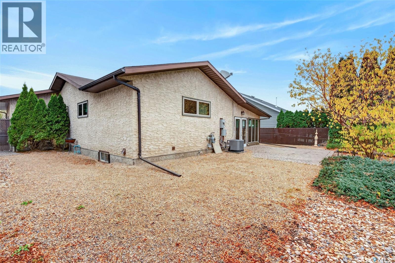 718 Golburn CRESCENT - 48