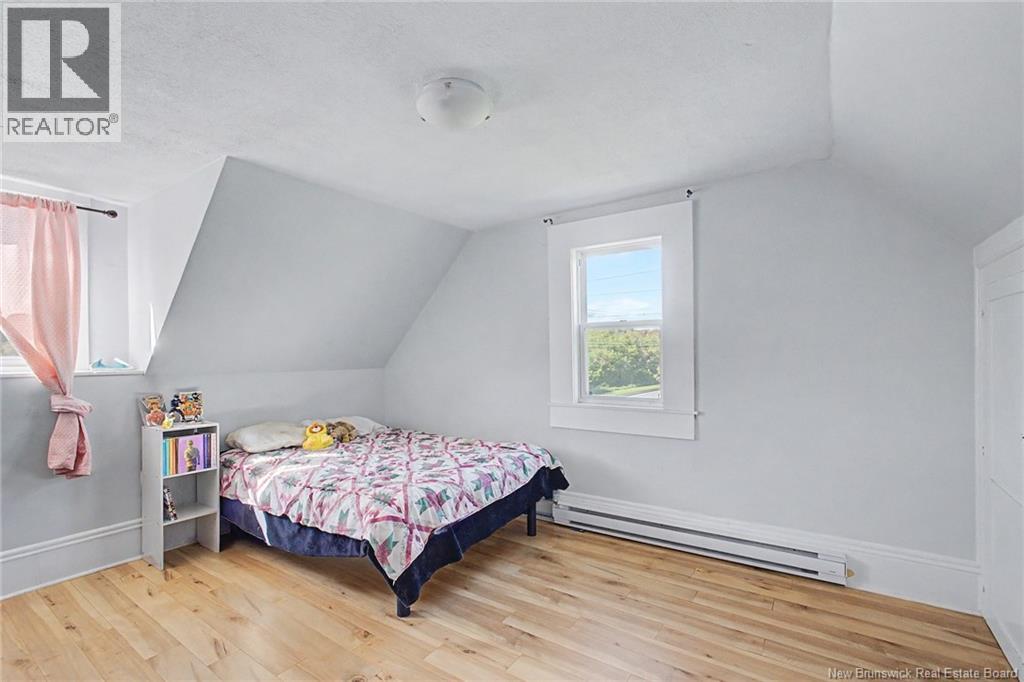 2 & 4 River Street - 11