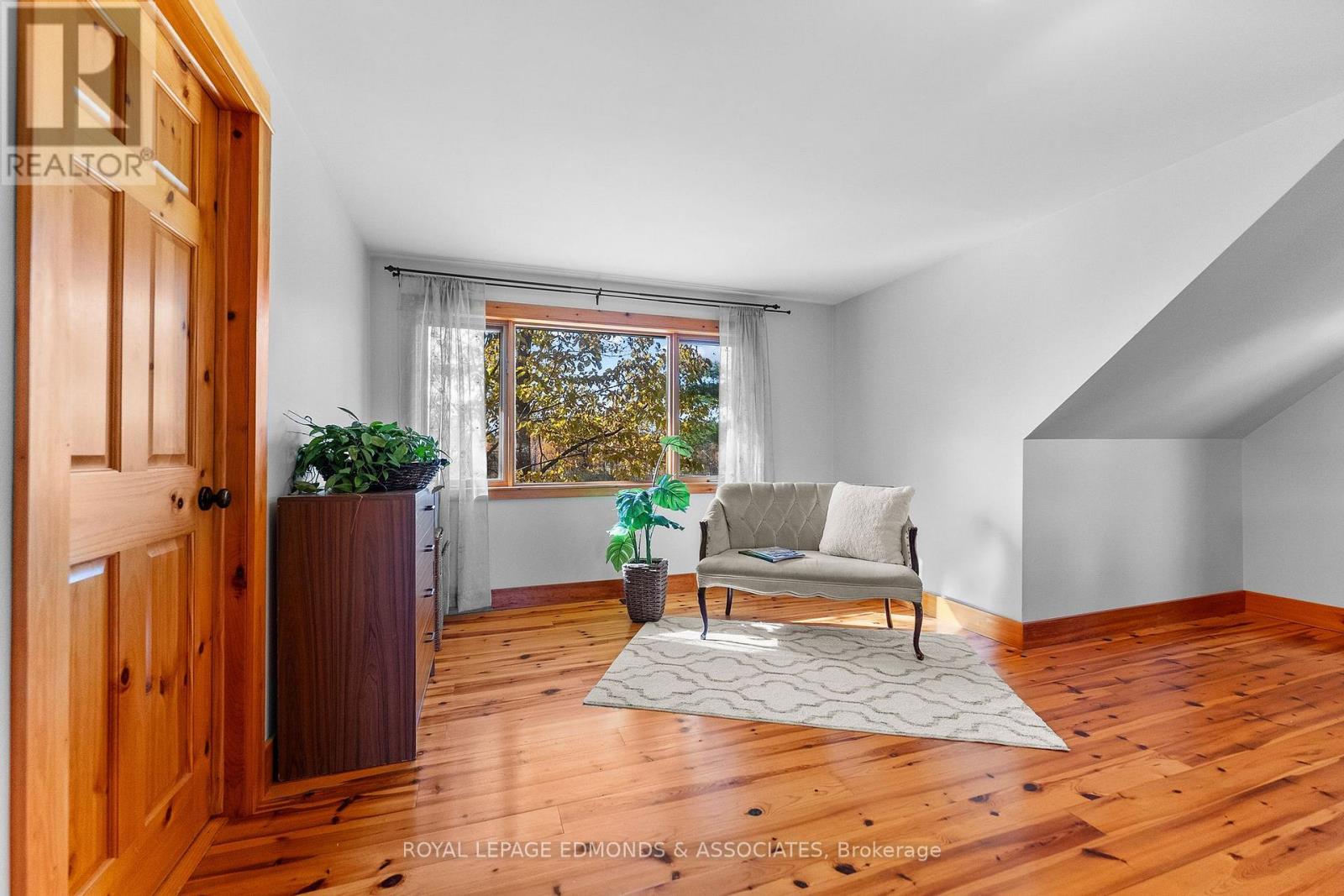 72 Hilltop Drive — photo 27