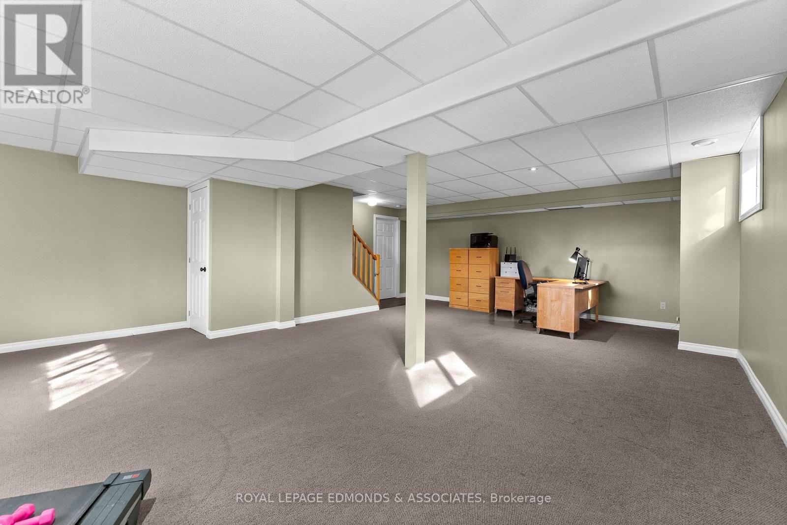 72 Hilltop Drive — photo 30