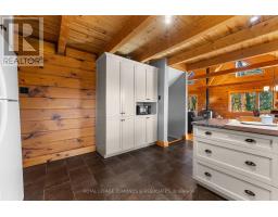 72 Hilltop Drive, Whitewater Region, ON K0J2L0 Photo 17