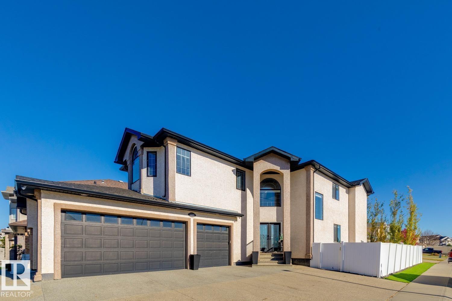 Photo of 15803 95 ST NW, Edmonton