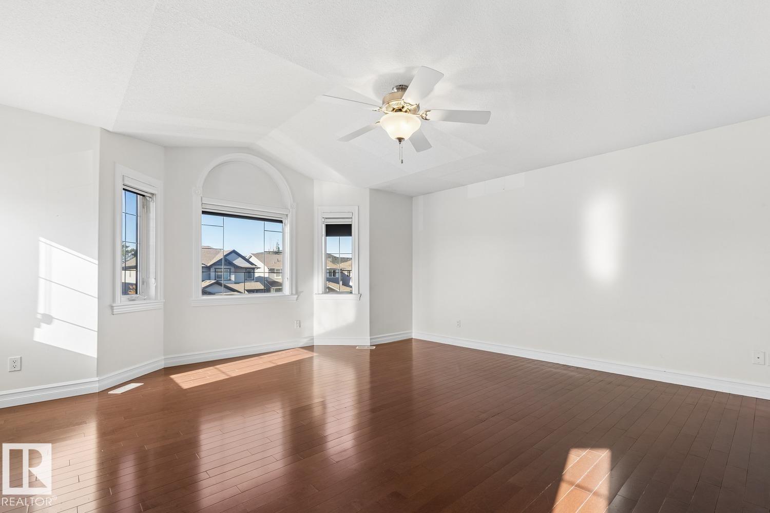 15803 95 Street NW, photo 23