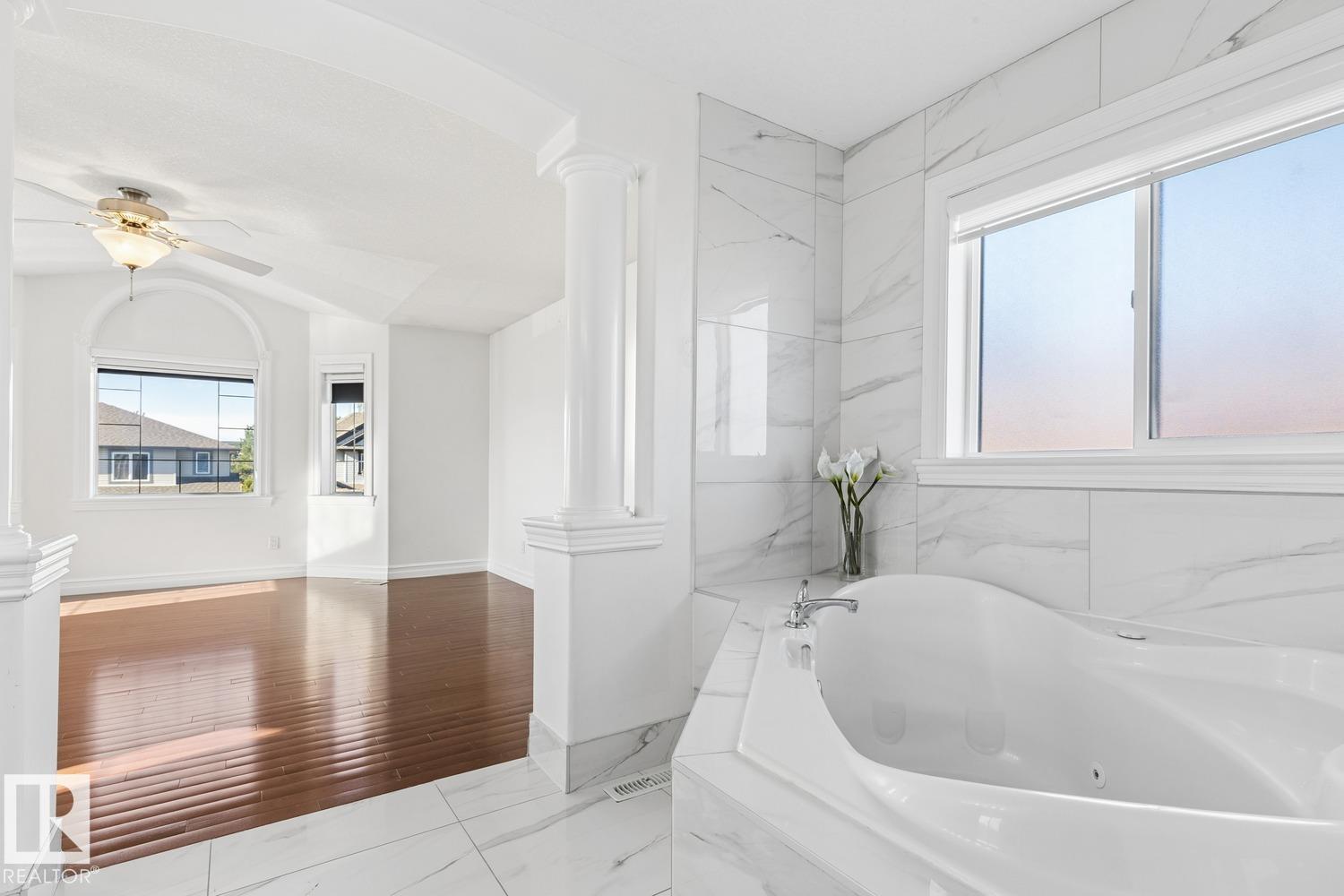 15803 95 Street NW, photo 30