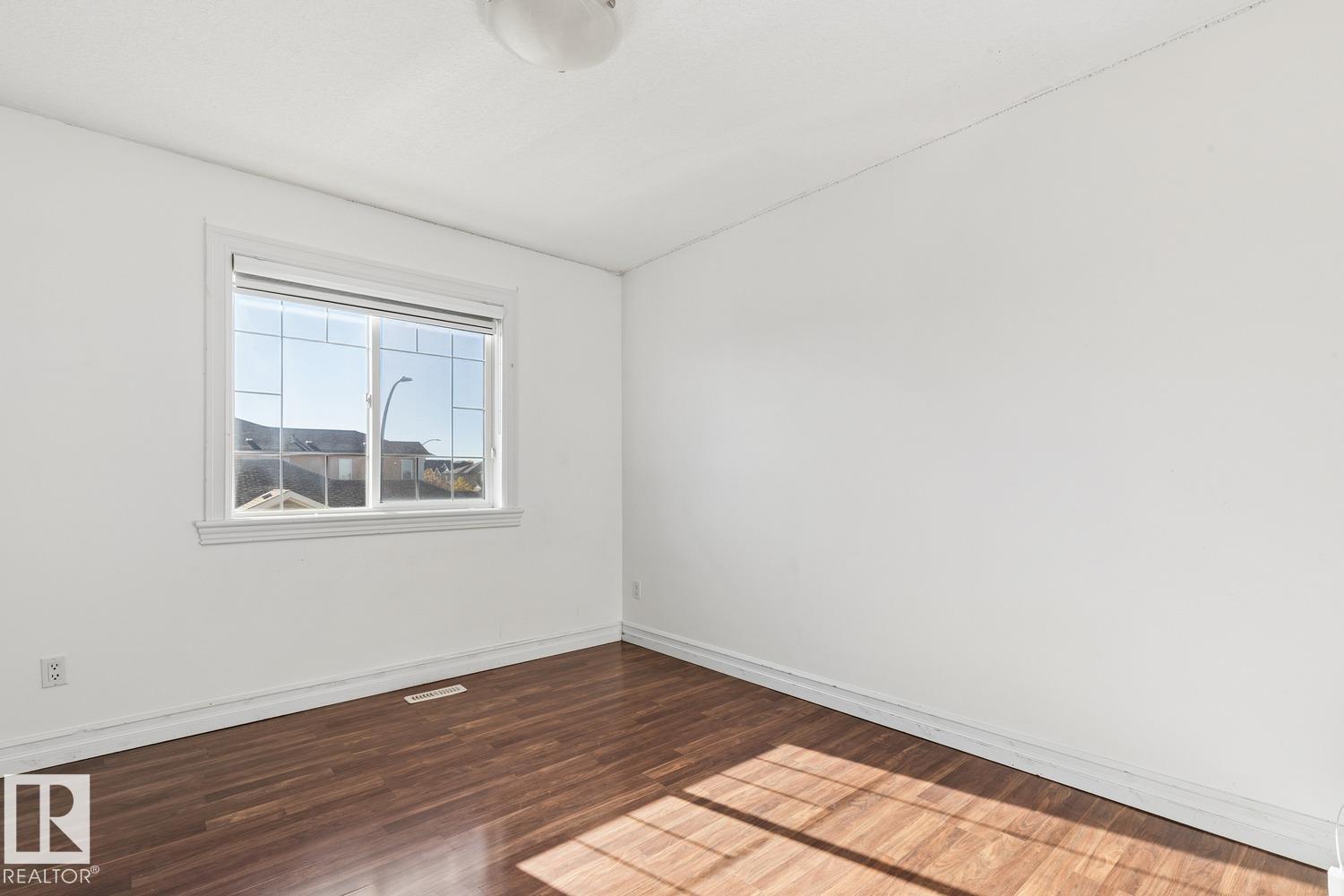 15803 95 Street NW, photo 33