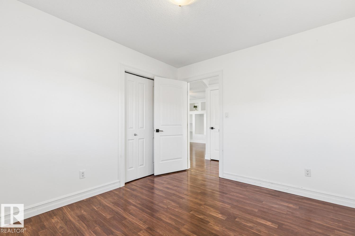 15803 95 Street NW, photo 37