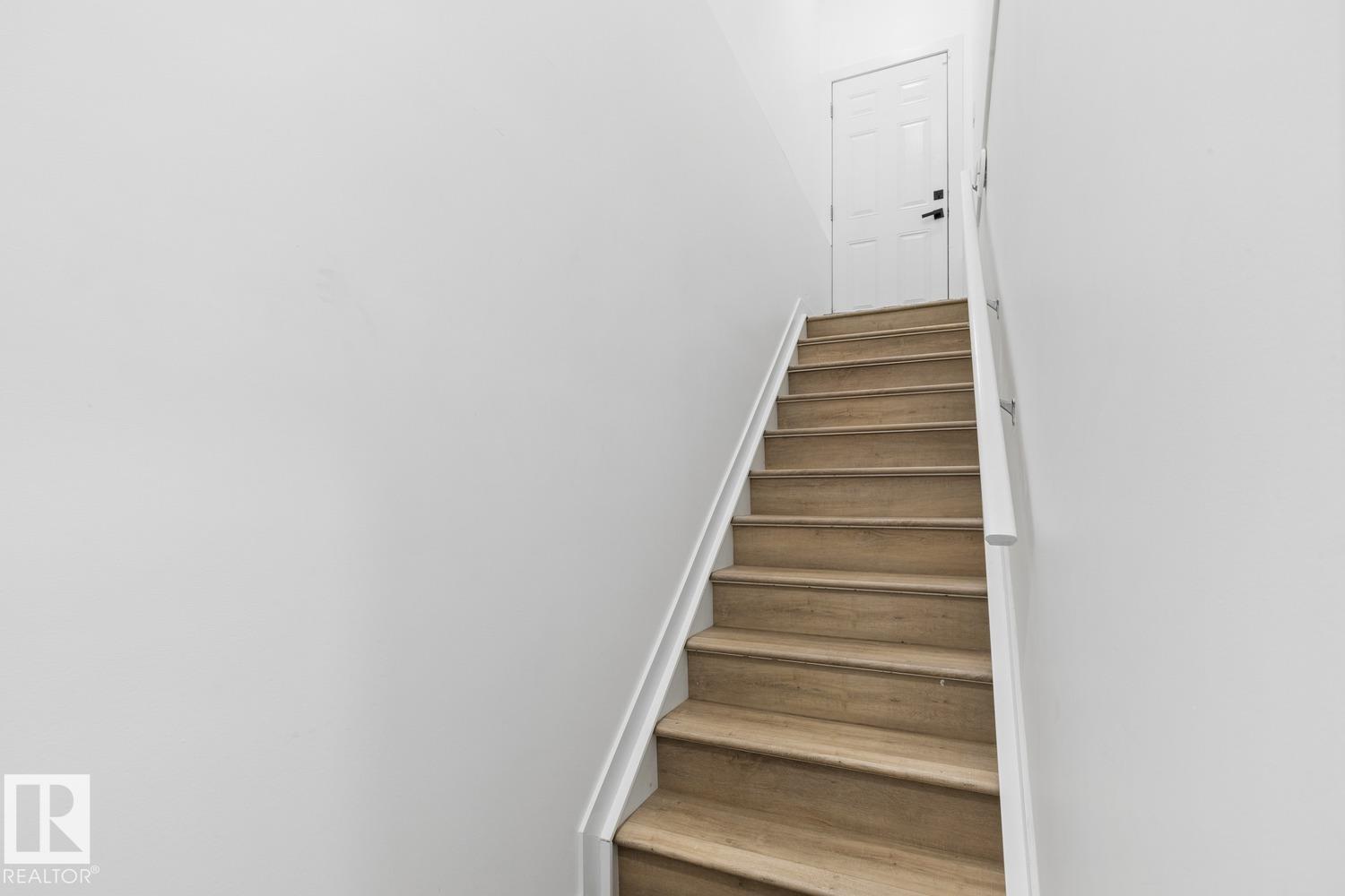 15803 95 Street NW, photo 44