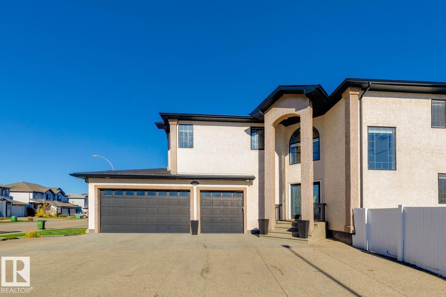 15803 95 Street NW, photo 65