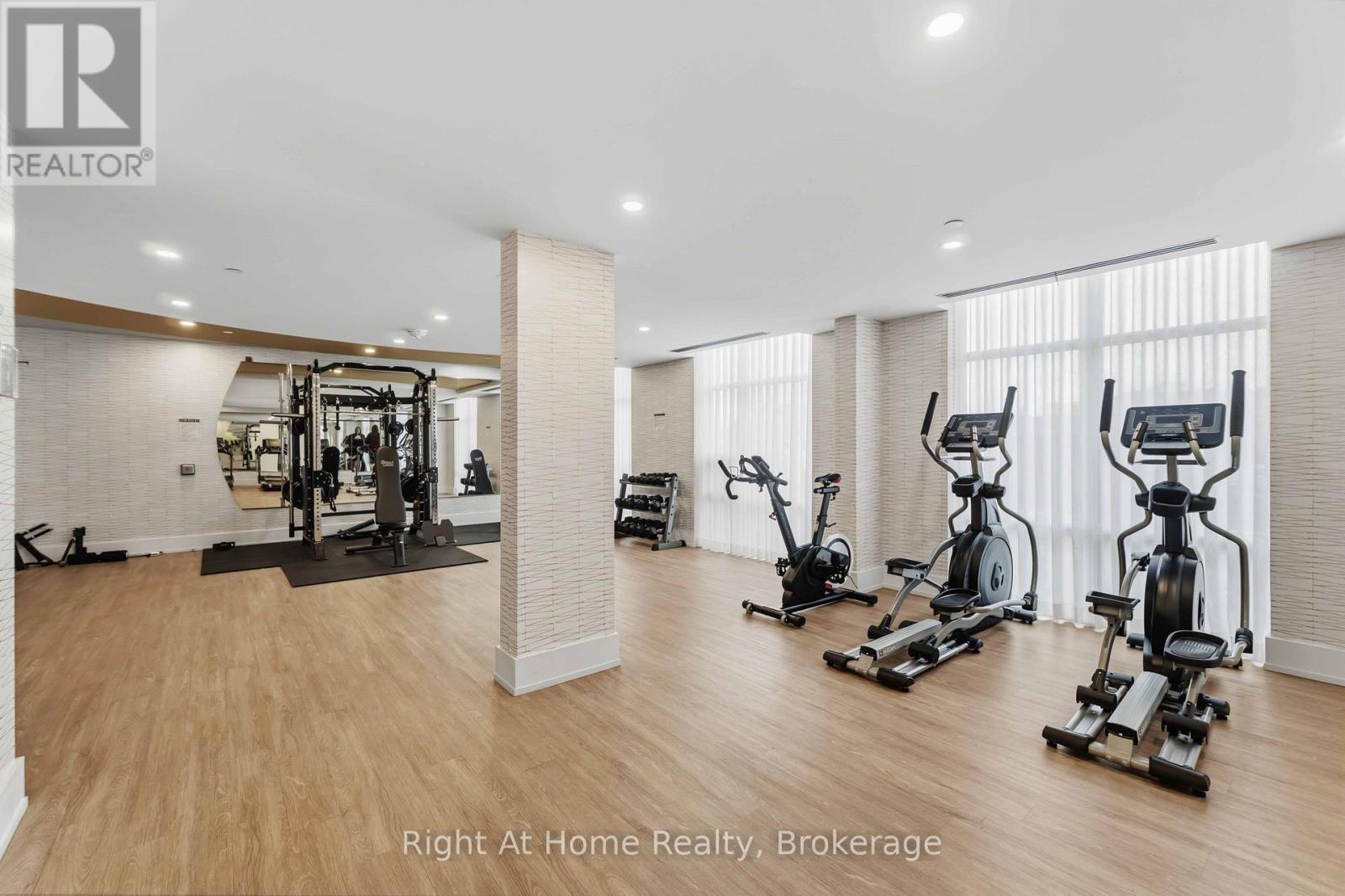 #321 460 DUNDAS STREET E - 26