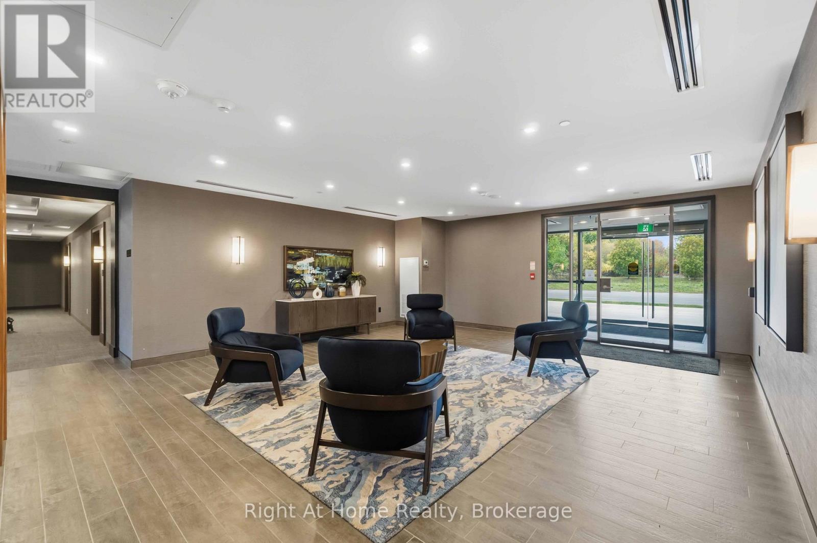 #321 460 DUNDAS STREET E - 5