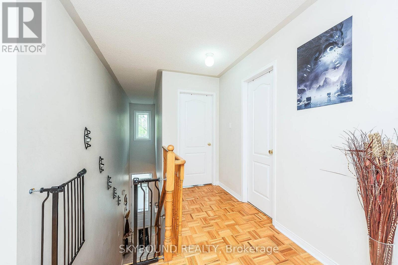 66 SKYLARK DRIVE - 18
