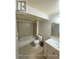 Lower - 36 Eleanor Circle, Richmond Hill, ON L4C6K7 Photo 9
