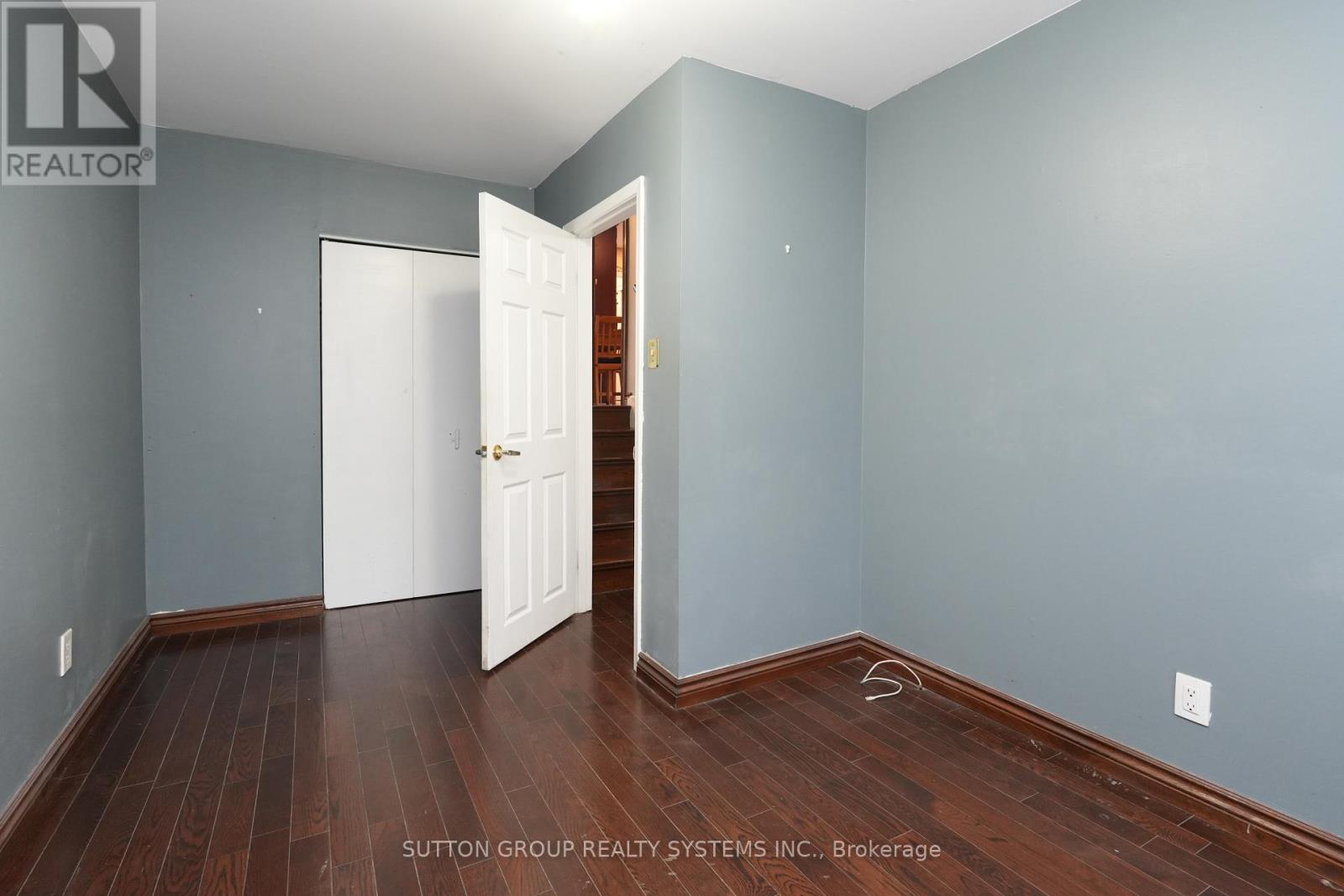 2337 Padstow Crescent — photo 15