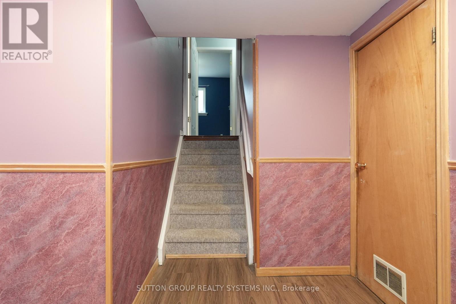 2337 Padstow Crescent — photo 19