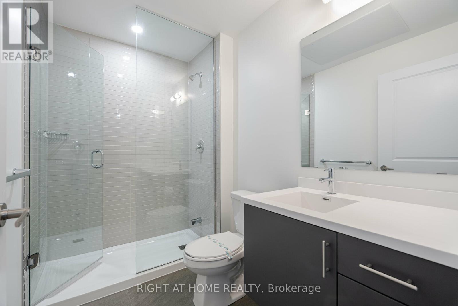 3220 William Coltson Avenue — photo 15