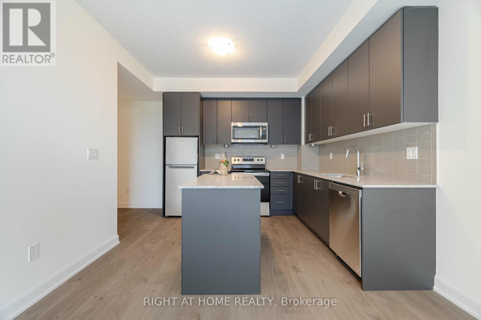 1806 - 3220 WILLIAM COLTSON AVENUE, Oakville (JM Joshua Meadows) — photo 4