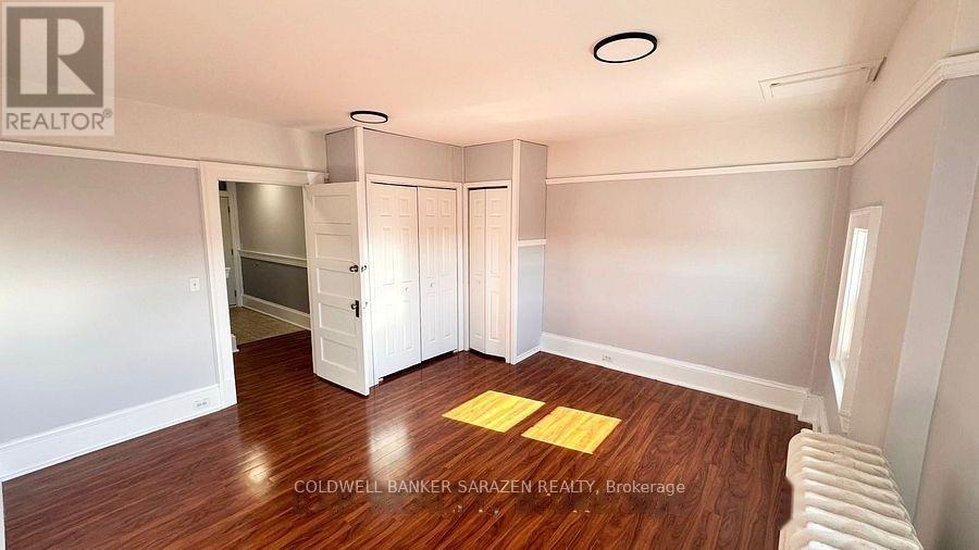 2 Russell Street East — photo 19