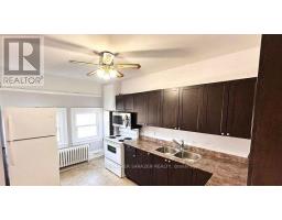 2 - 2 Russell Street E, Smiths Falls, ON K7A1E8 Photo 6