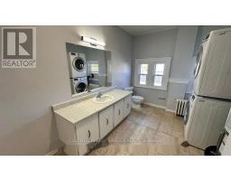 2 - 2 Russell Street E, Smiths Falls, ON K7A1E8 Photo 8