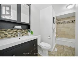 42 - 52 Adelaide Street, Barrie, ON L4N3T5 Photo 31