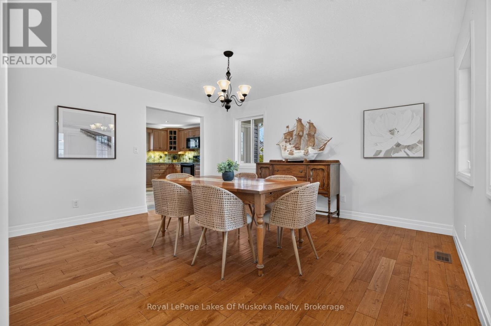 77 LANKIN AVENUE - 15