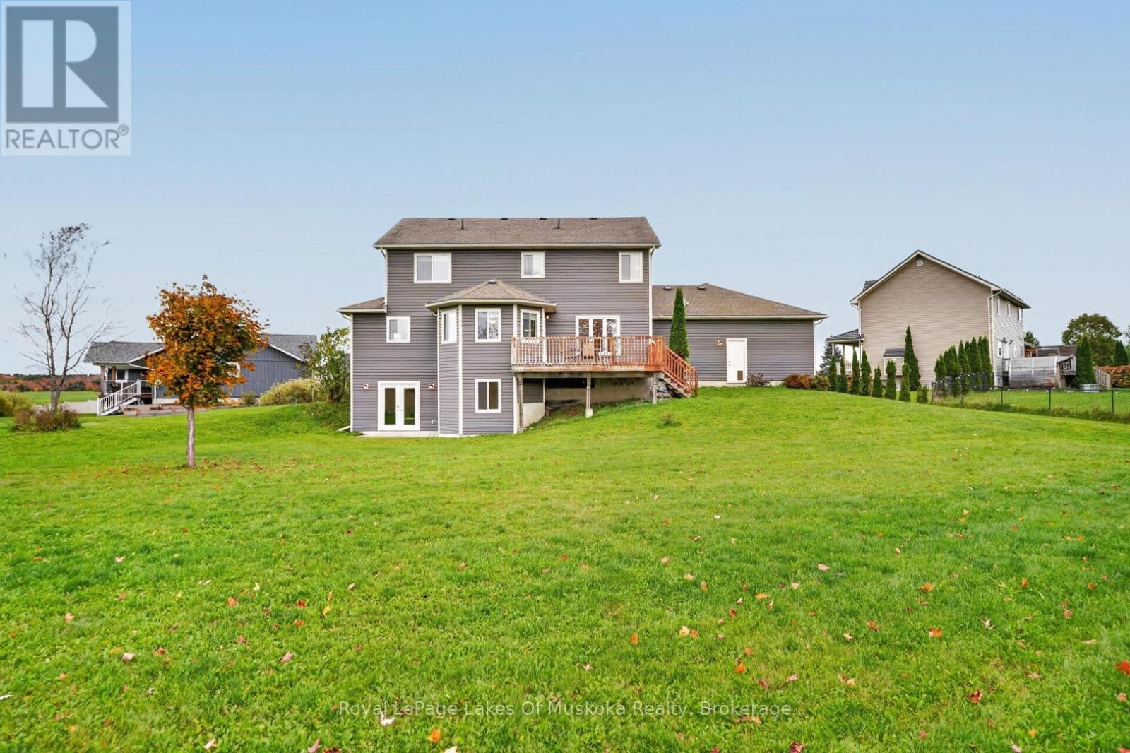 77 LANKIN AVENUE - 39