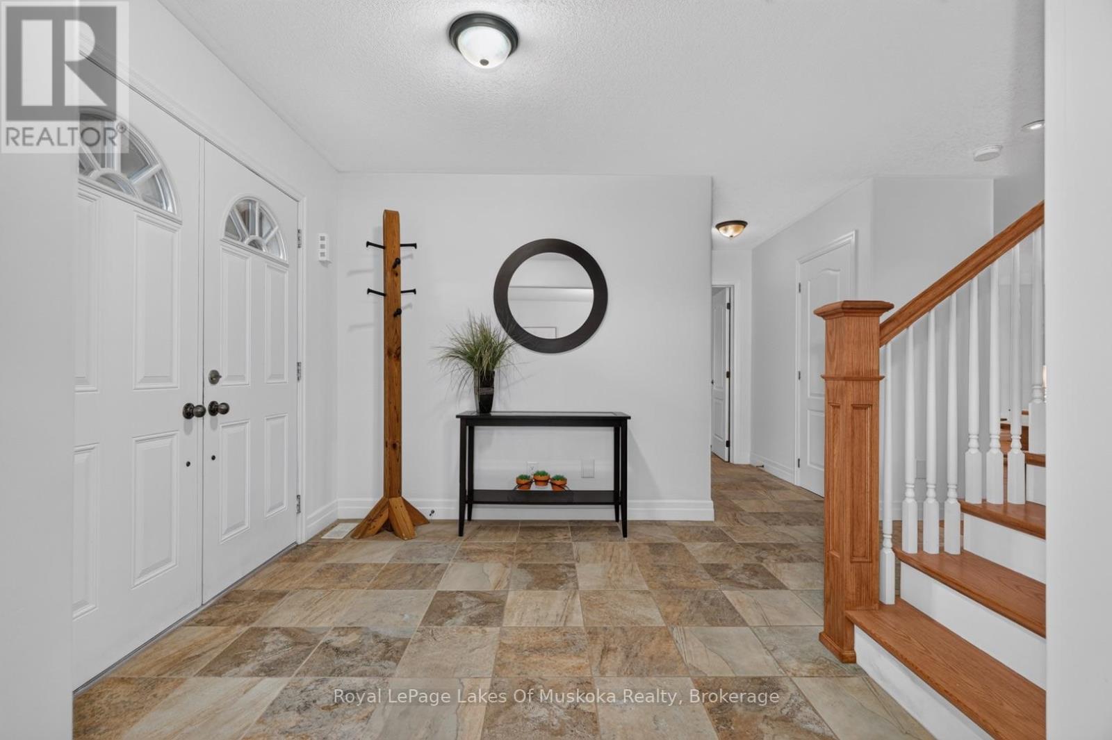 77 LANKIN AVENUE - 4