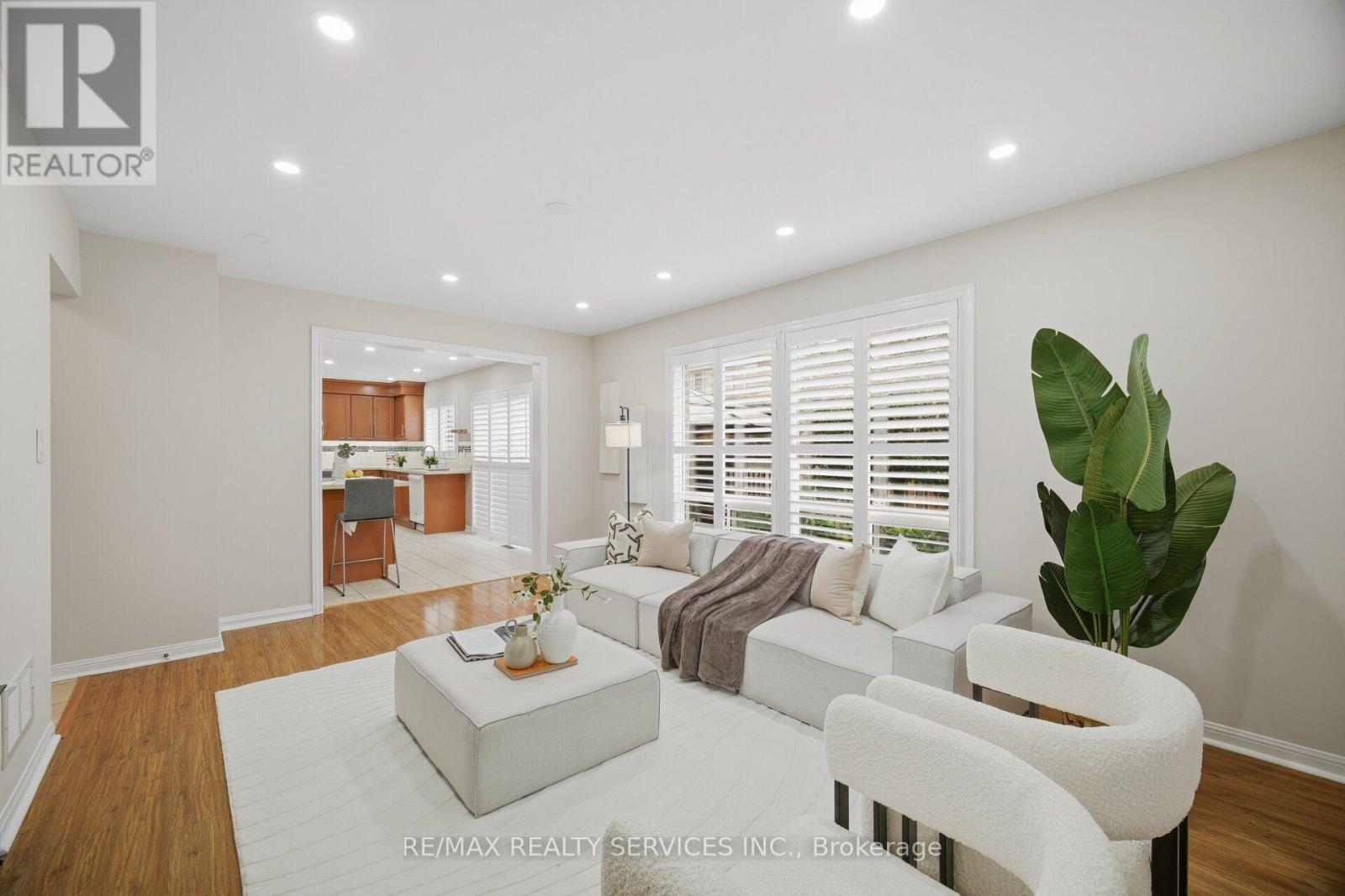 881 Lancaster Boulevard, Milton, ON photo 19