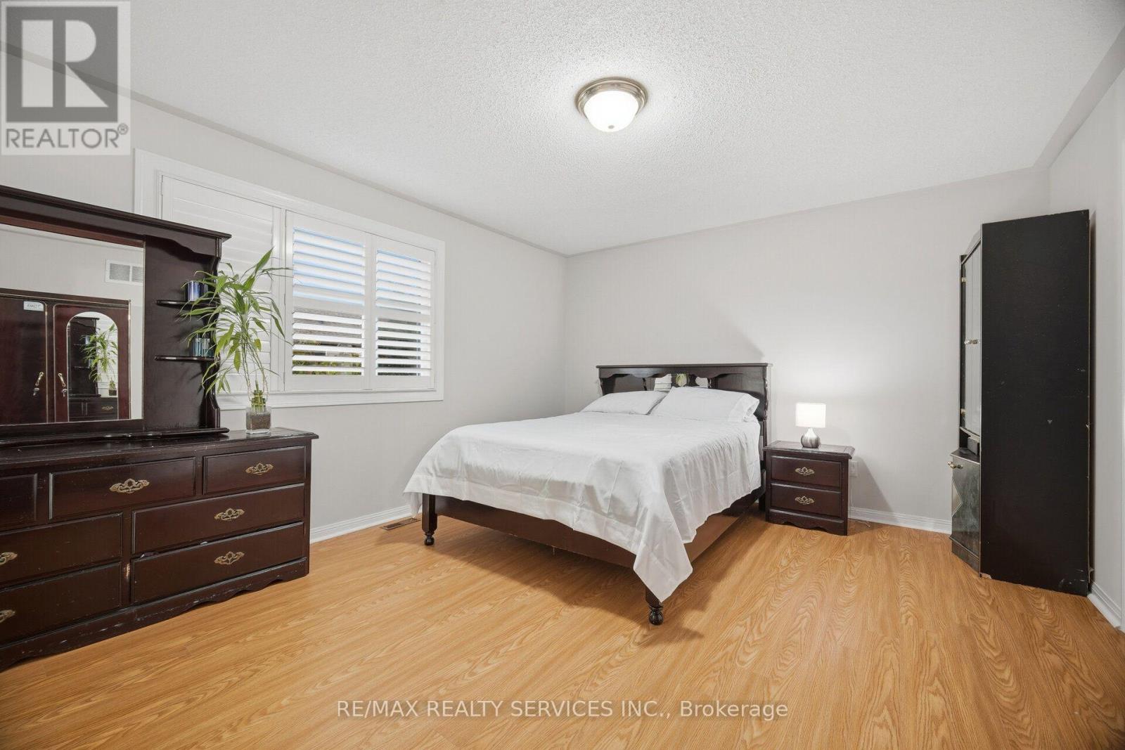 881 Lancaster Boulevard, Milton, ON photo 28