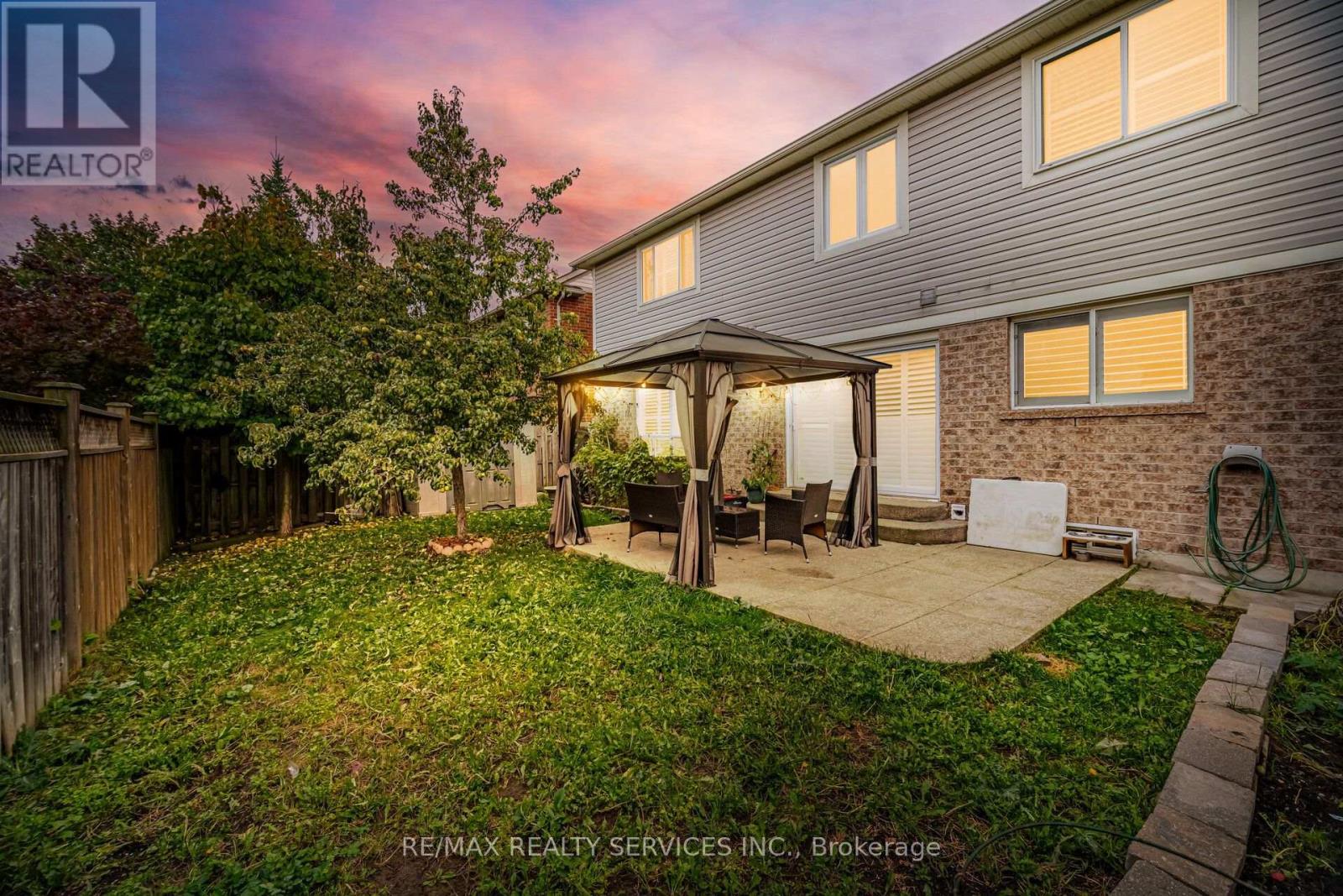 881 Lancaster Boulevard, Milton, ON photo 49