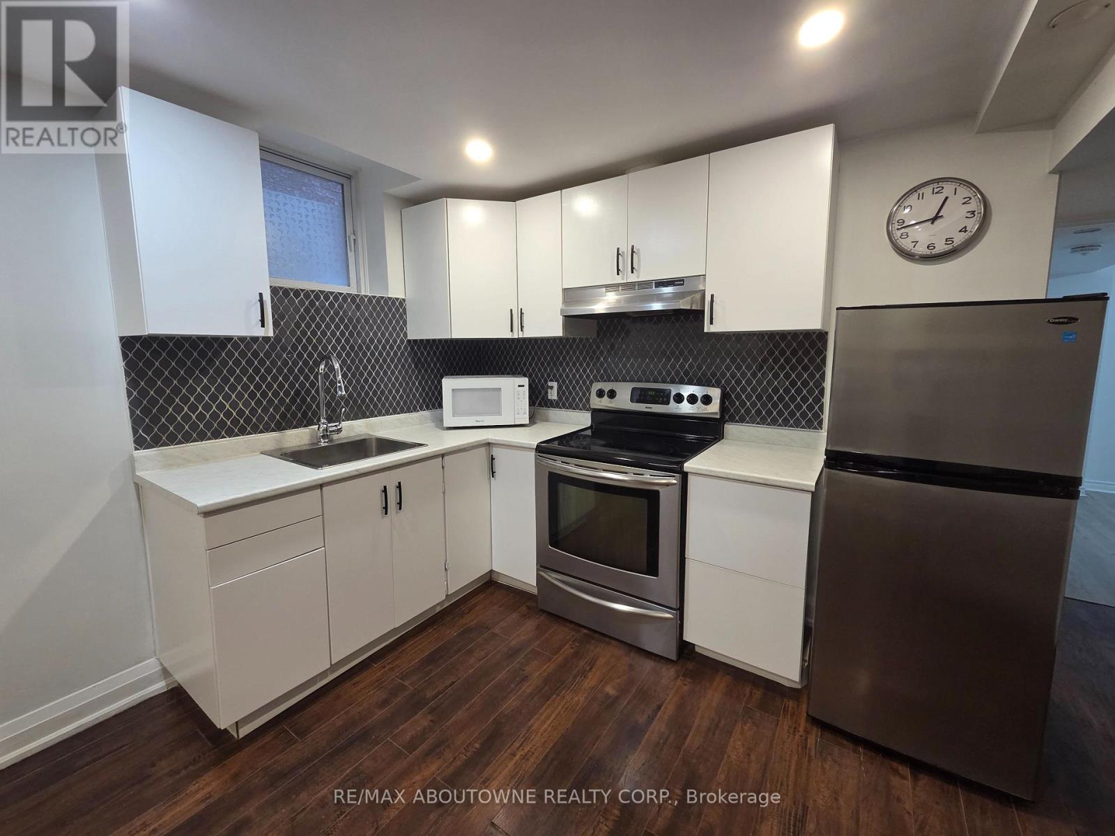 3339 Ruth Fertel Drive — photo 8