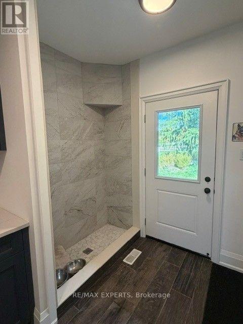 13510 Fifth Line — photo 24