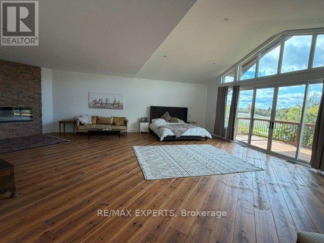 13510 Fifth Line — photo 31
