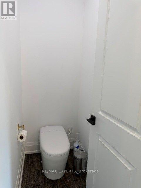 13510 Fifth Line — photo 38