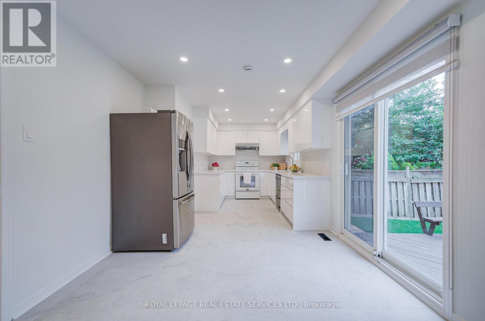 796 Buckingham Court, Mississauga, ON photo 12