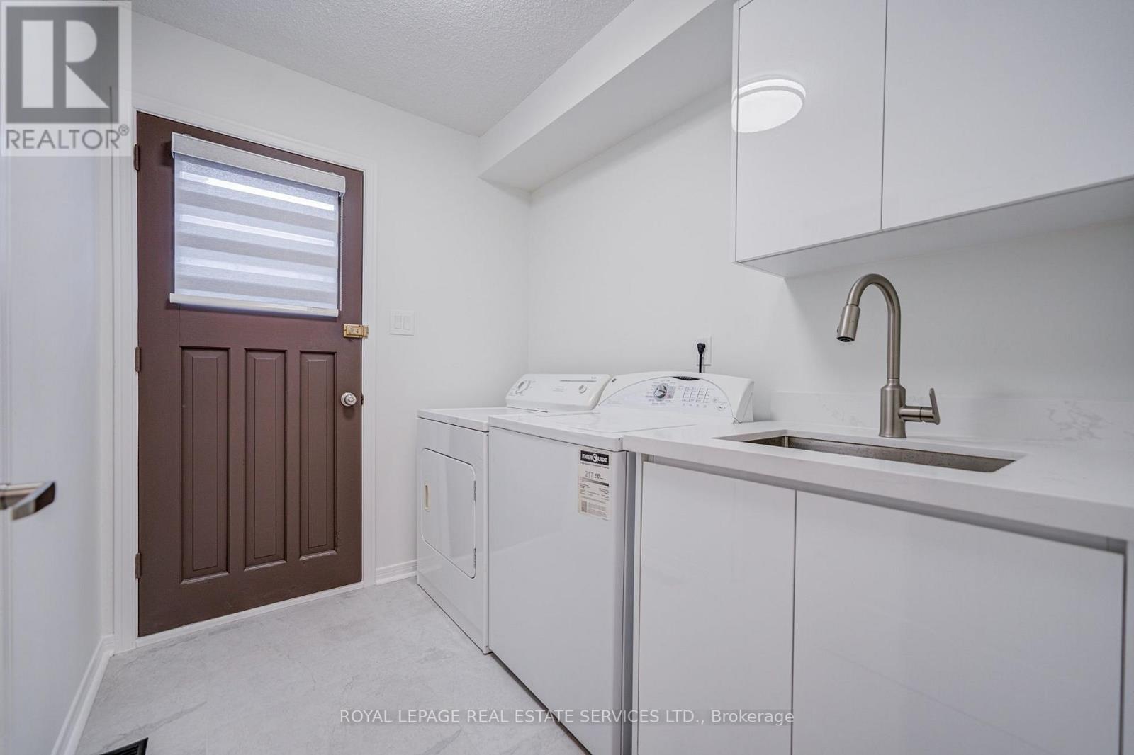 796 Buckingham Court, Mississauga, ON photo 16