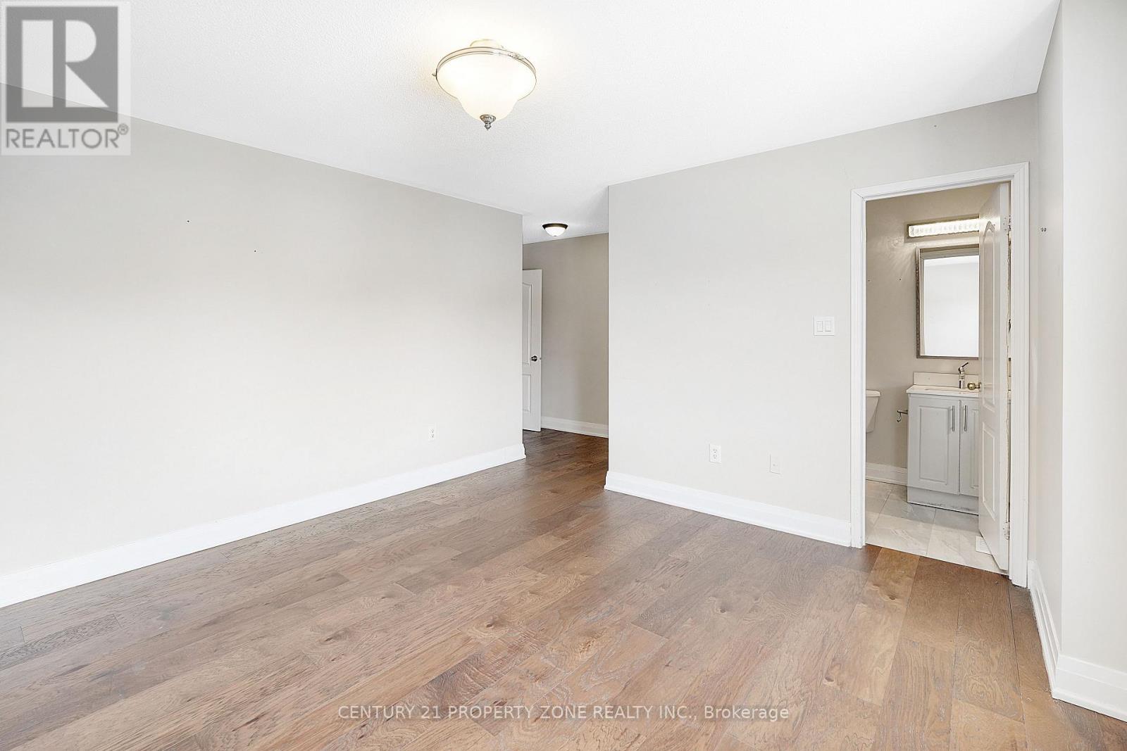 3 FRESHSPRING DRIVE - 37