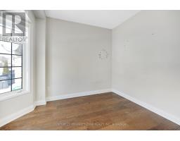 3 Freshspring Drive, Brampton, ON L6R3H6 Photo 9