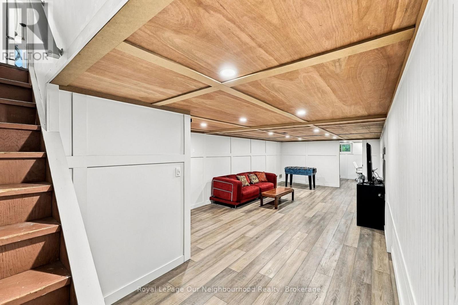 105 SANFORD STREET - 24