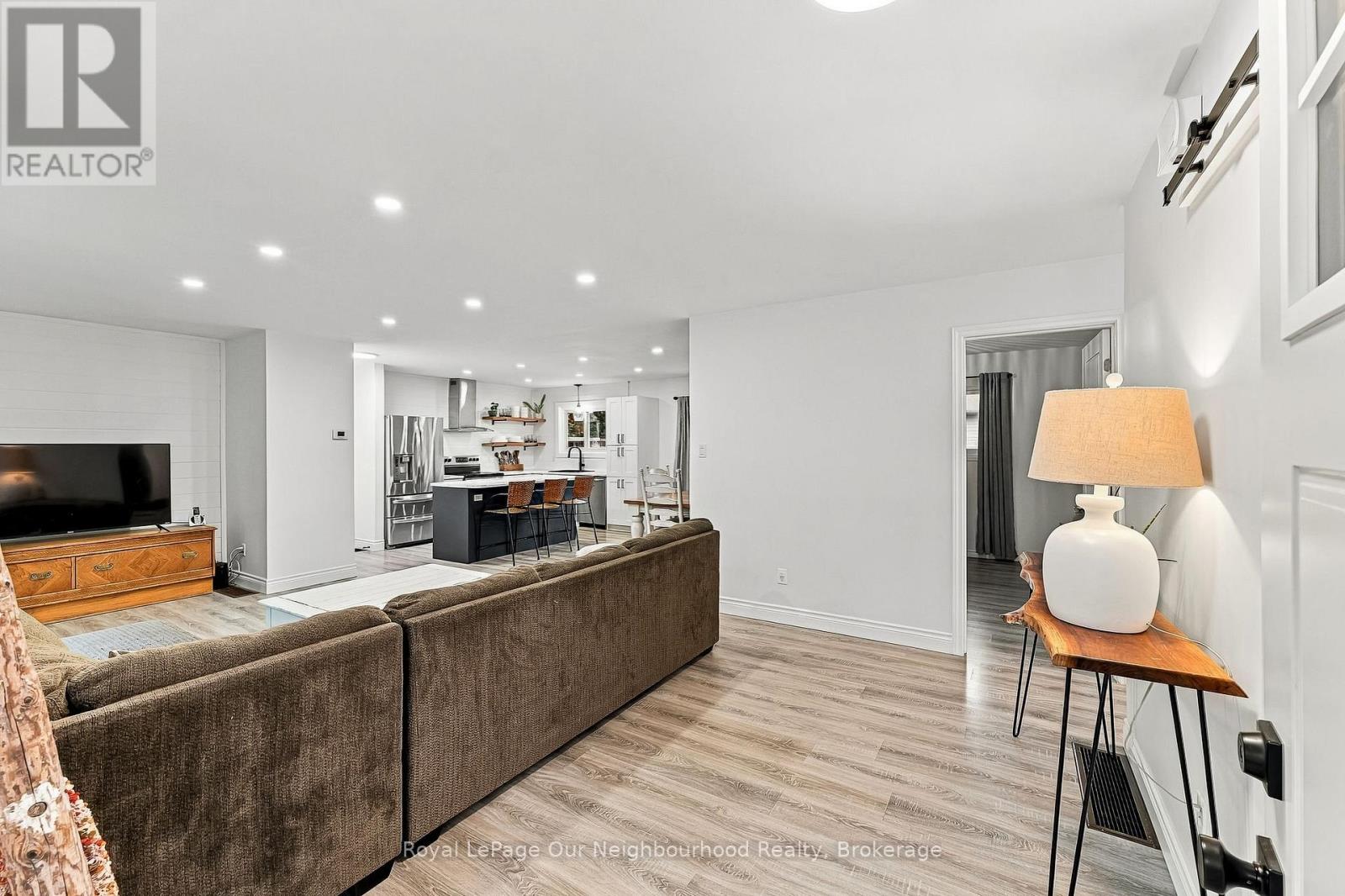 105 SANFORD STREET - 5