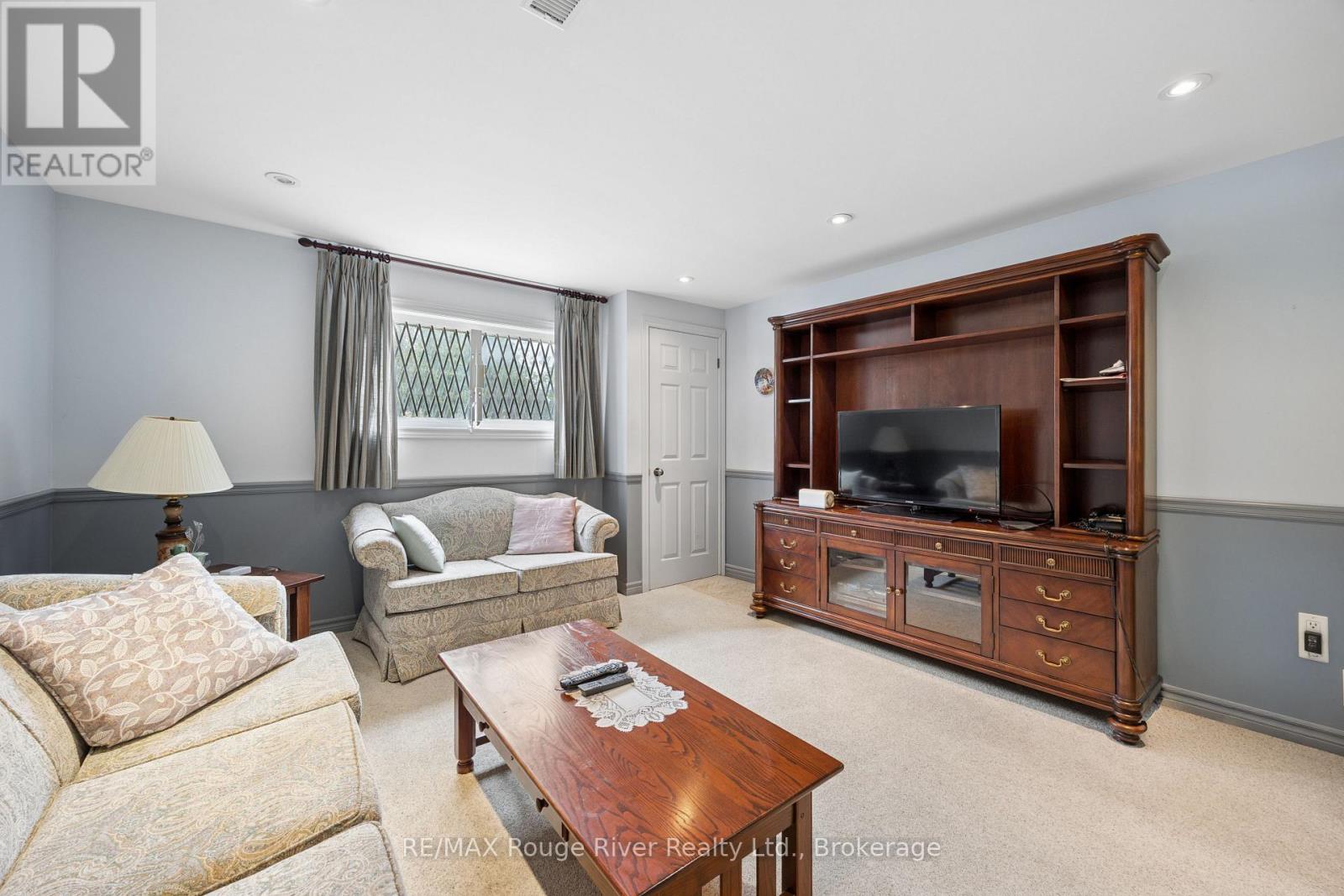 3 Heatherwood Road, Ajax, ON photo 26