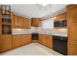 3 Heatherwood Road, Ajax, ON L1S2K6 Photo 12