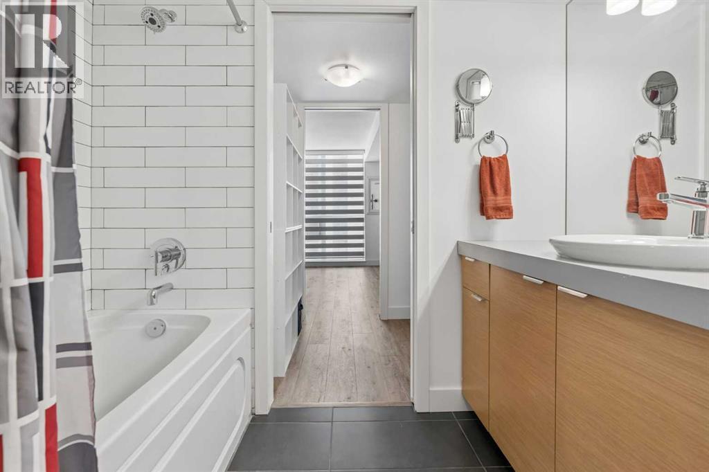701, 1110 11 Street SW - photo 14