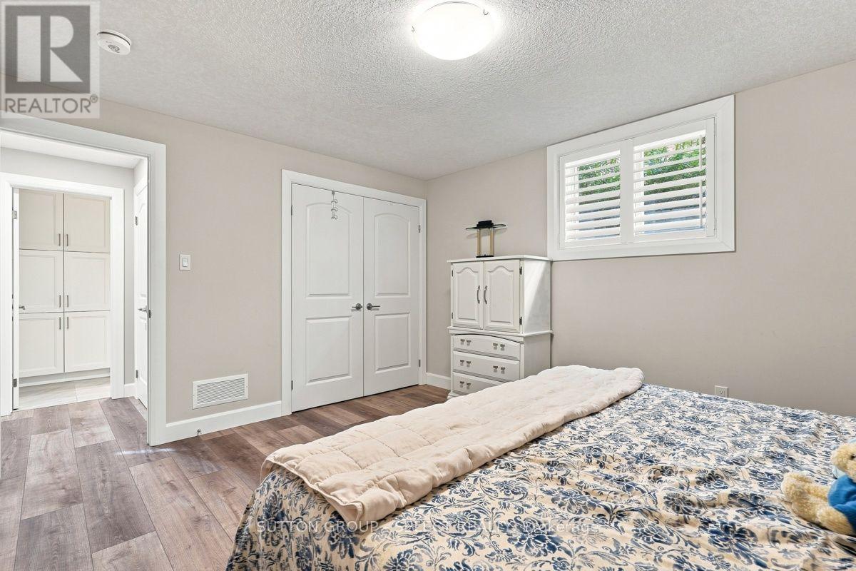 2671 Kettering Place — photo 38