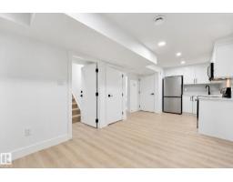16507 91 Av Nw, Edmonton, AB T5R5A3 Photo 26