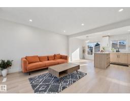 Bedroom 3 - 16507 91 Av Nw, Edmonton, AB T5R5A3 Photo 6